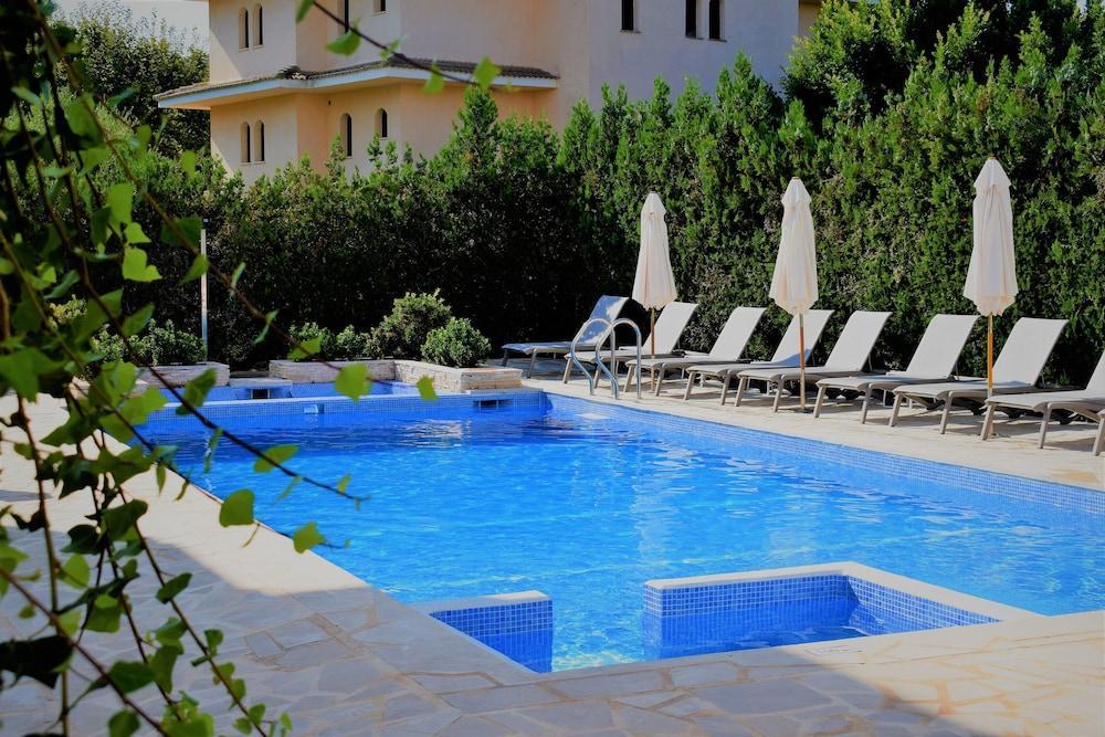 קניאמל Apartamentos Sureda מראה חיצוני תמונה
