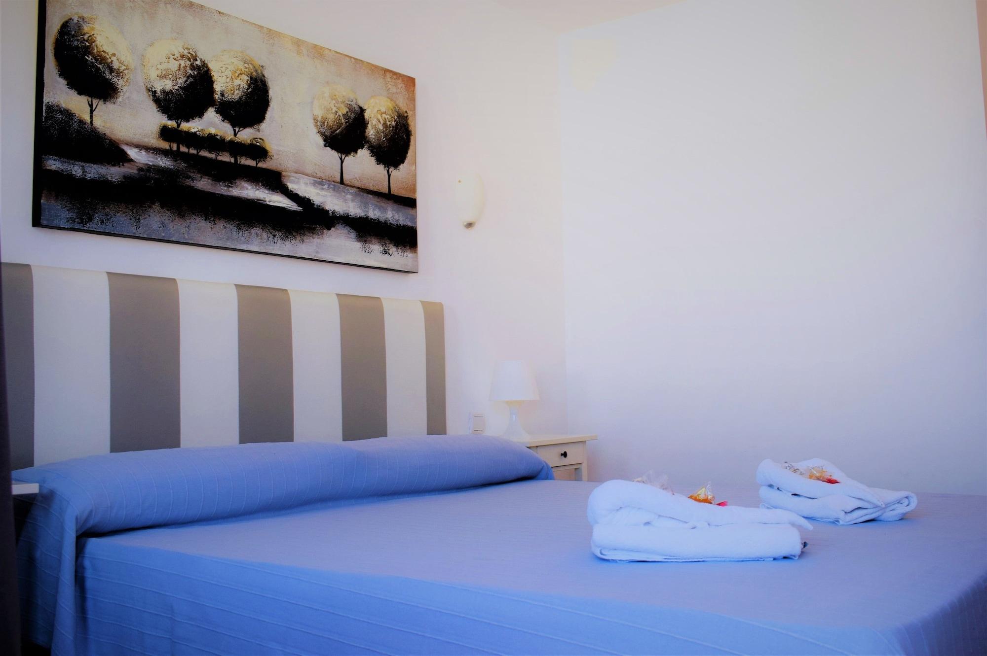 קניאמל Apartamentos Sureda מראה חיצוני תמונה