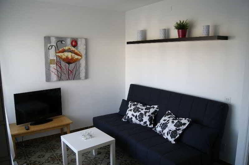 קניאמל Apartamentos Sureda מראה חיצוני תמונה